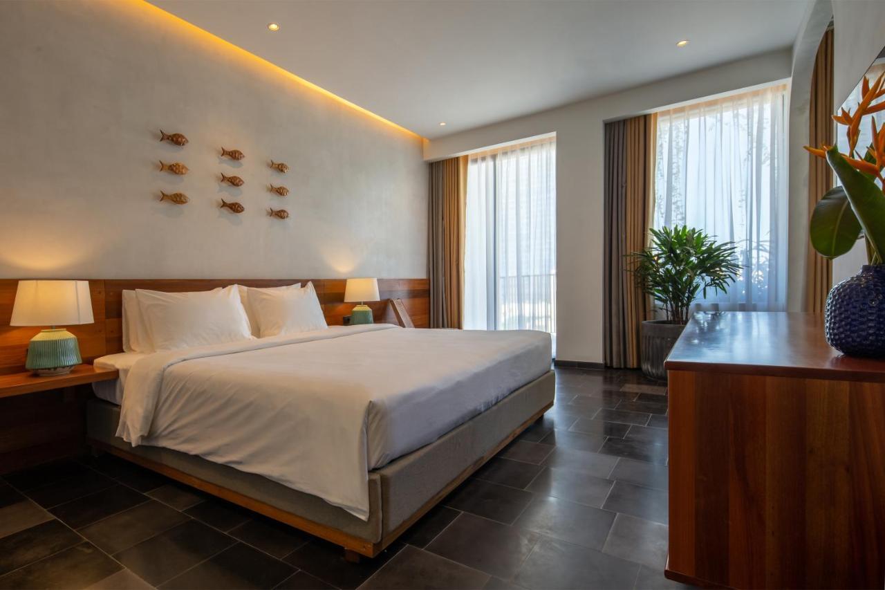 Le Mint Hotel Куинён Экстерьер фото